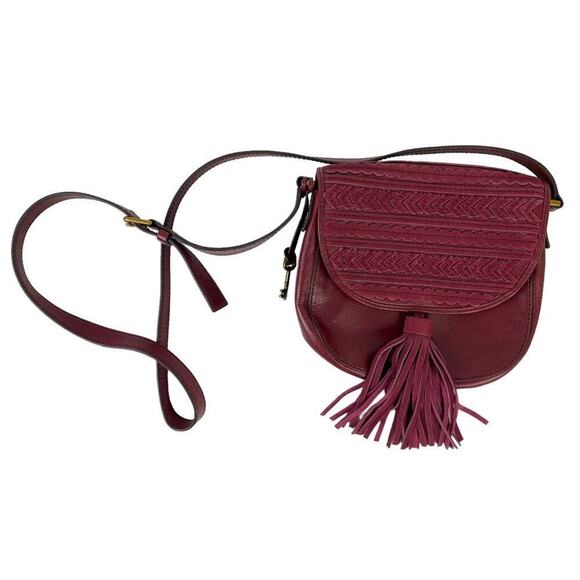 Fossil Emi Red Tassel Leather Saddle Crossbody Bag Color Wine - Picture 1 of 16